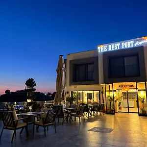 The Rest Port Argento Otel