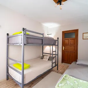 La Luna Hostel